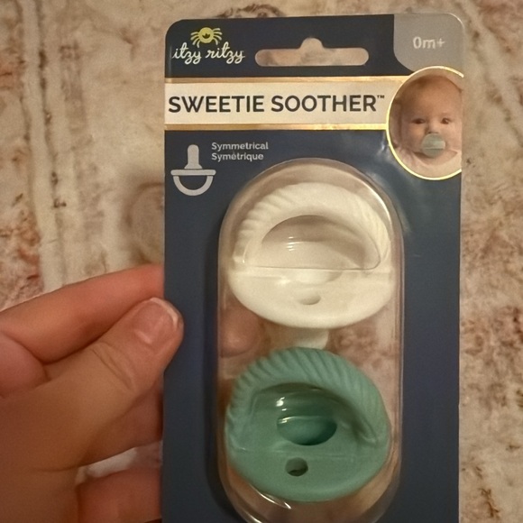 Various Pacifiers - Picture 3 of 7